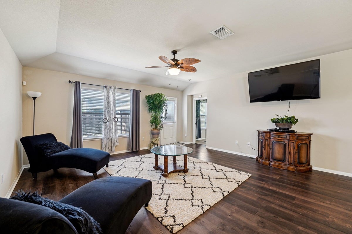 View 308 Nueces River TRL in Riverwalk Ph 3 Sec 1 308 Nueces River TRL - front exterior - Luxury home in Riverwalk Ph 3 Sec 1, Hutto, TX