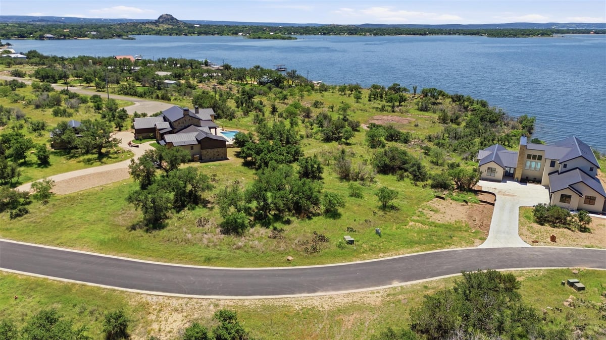 Living area at 308 Peninsula Dr - Peninsula On Lake Buchanan, Burnet, TX
