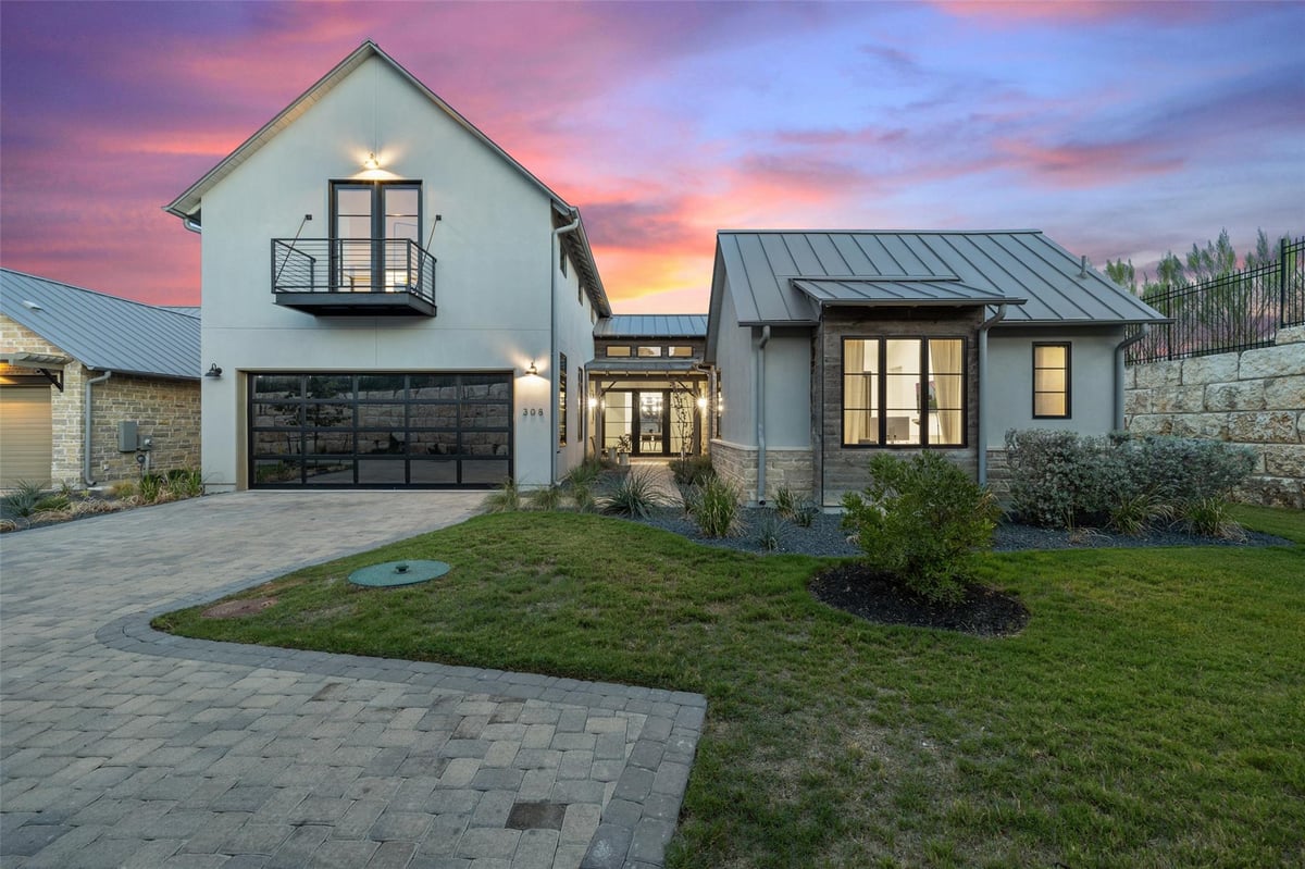 View 308 Rustling Wake Cv in Westside Landing at Rough Hollow 308 Rustling Wake Cv - property photo 1 - Luxury home in Westside Landing at Rough Hollow, Lakeway, TX