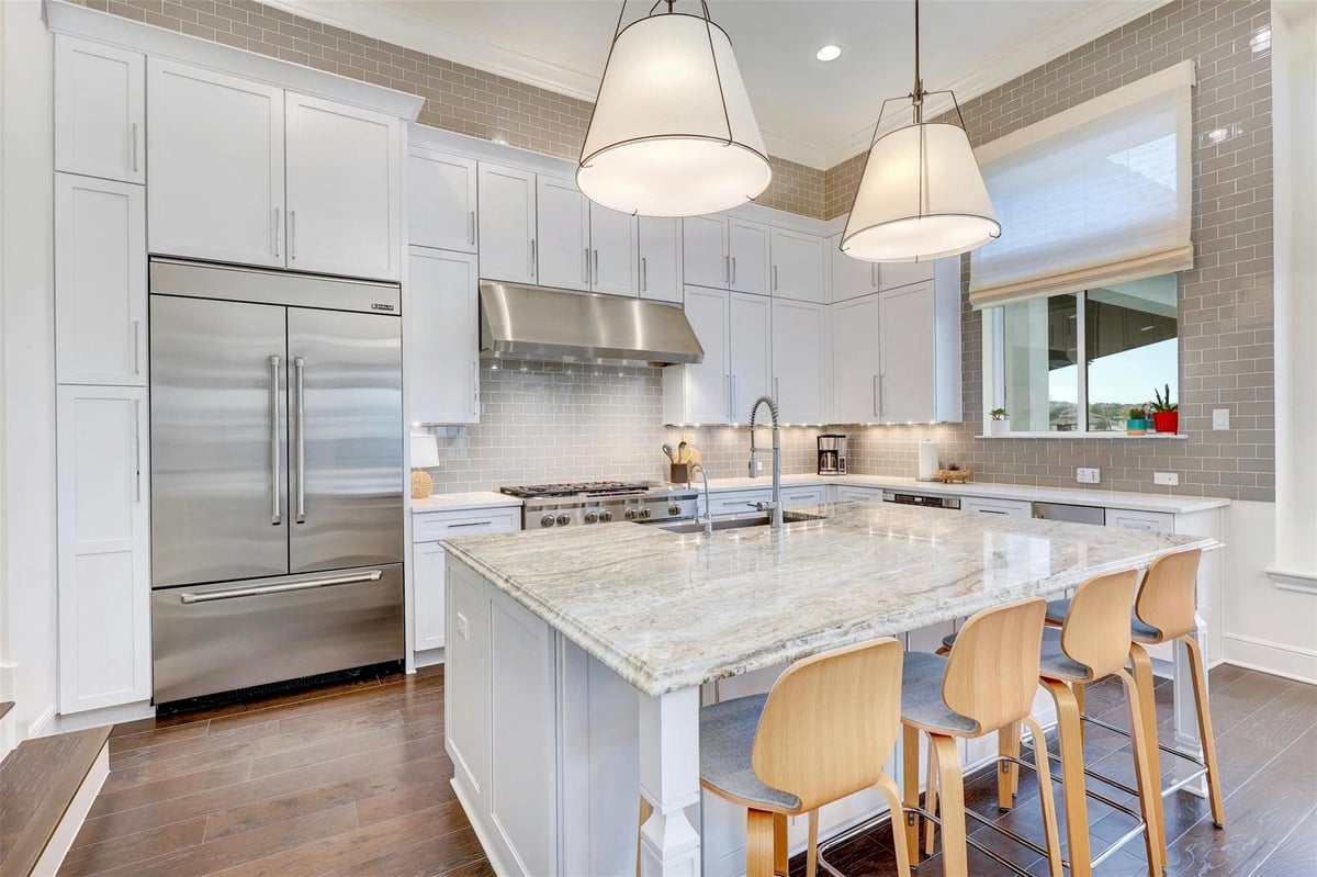 View 309 Bisset CT in Rough Hollow Sec 1 Amdlt1-6, 11 309 Bisset CT - front exterior - Luxury home in Rough Hollow Sec 1 Amdlt1-6, 11, Austin, TX