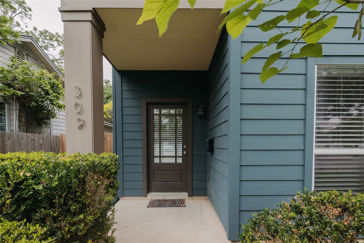 Primary bedroom at 309  Cumberland - 3 bed 2 bath home