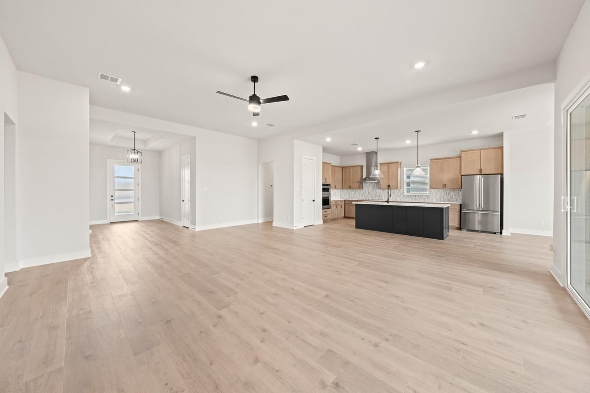 Kitchen at 309 East Luna Blue Ln - 3 bed 2 bath home