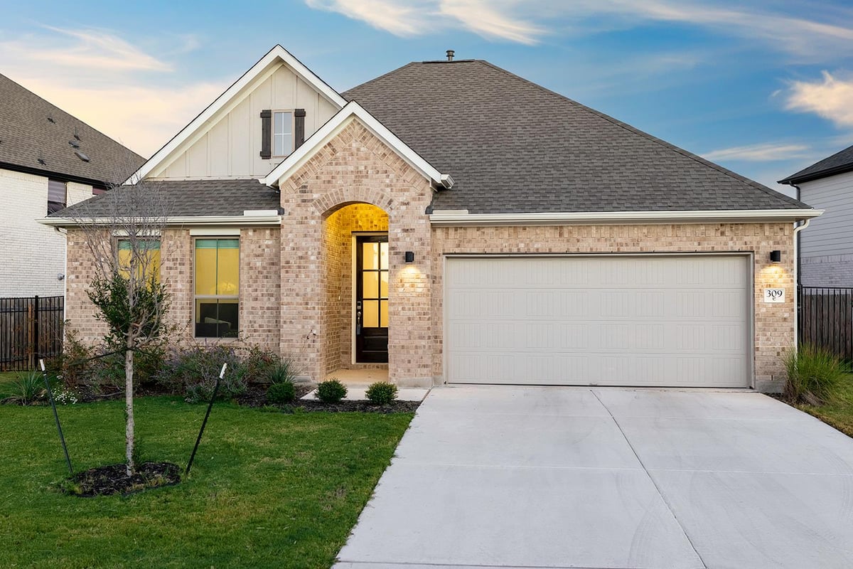 View 309 Hollister Dr in Santa Rita Ranch Ph 5 Sec 3C 309 Hollister Dr - front exterior - Luxury home in Santa Rita Ranch Ph 5 Sec 3C, Liberty Hill, TX