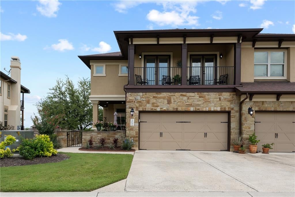 View 309 Lombardia Dr Unit #22A in Pinnacle At North Lakeway Condo 309 Lombardia Dr Unit #22A - front exterior - Luxury home in Pinnacle At North Lakeway Condo, Austin, TX