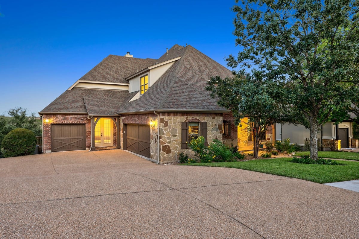 View 309 Santaluz LN in River Dance Ph 05 309 Santaluz LN - property photo 1 - Luxury home in River Dance Ph 05, Austin, TX
