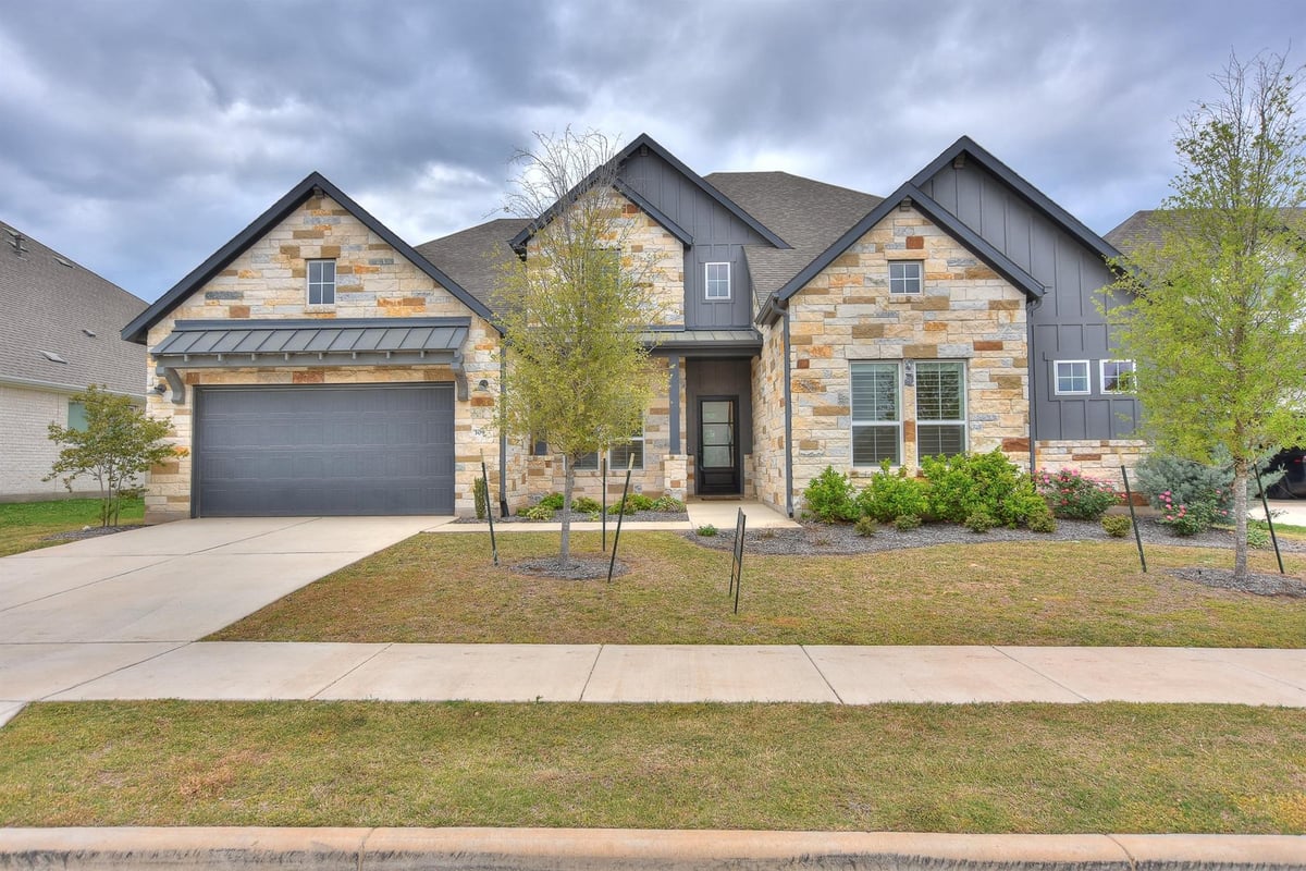 View 309 Wolf Ridge Rd in Wolf Ranch West Ph 2 Sec 3 309 Wolf Ridge Rd - front exterior - Luxury home in Wolf Ranch West Ph 2 Sec 3, Georgetown, TX