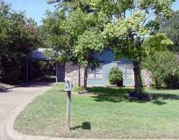 View 310 LIGHTSEY Rd in BRINWOOD SEC 4 310 LIGHTSEY Rd - property photo 1 - Luxury home in BRINWOOD SEC 4, Austin, TX