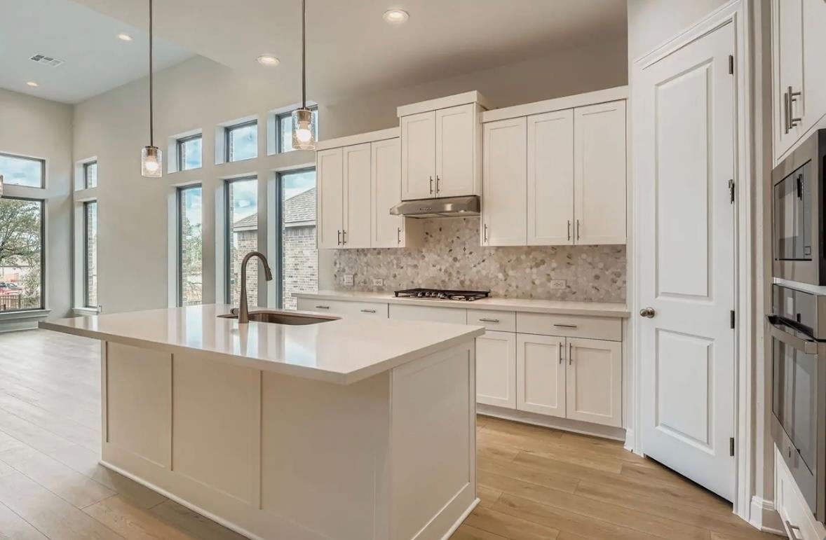 Primary bedroom at 310 Prickly Poppy Loop - 4 bed 3 bath home