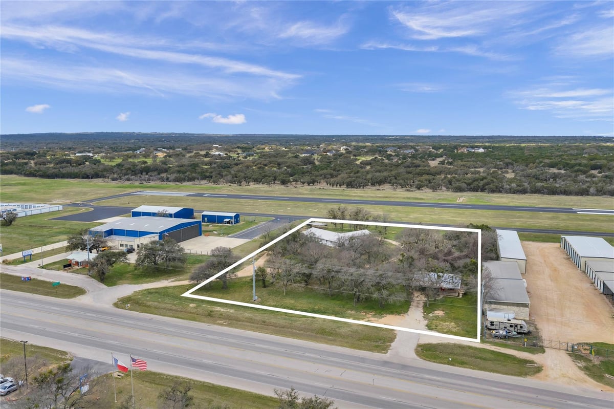 View 3100 & 3210 S Hwy 281 3100 & 3210 S Hwy 281 - front exterior - Luxury home in Burnet, TX