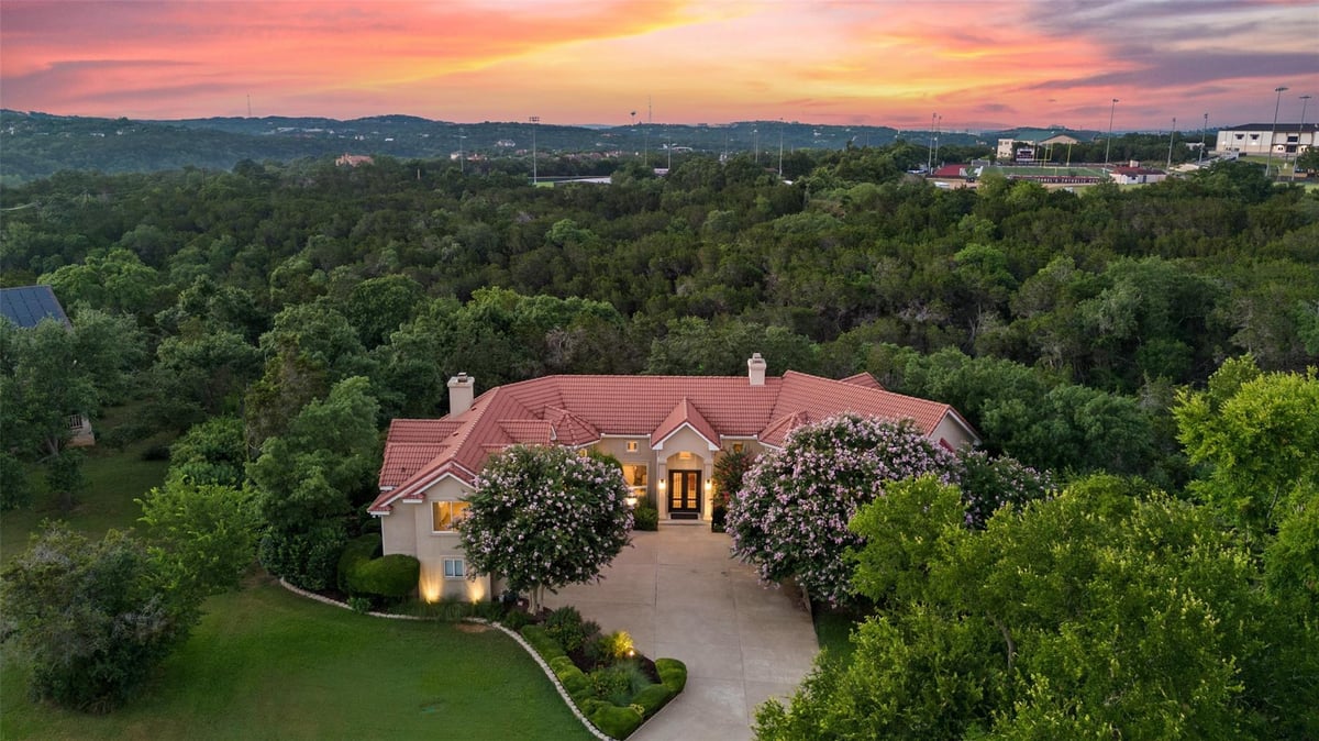 View 3100 Lacevine LN in The Estates of Barton Creek 3100 Lacevine LN - front exterior - Luxury home in The Estates of Barton Creek, Austin, TX