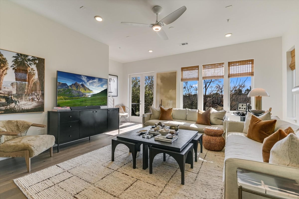 View 3100 Menchaca RD Unit #20 in Laan Condos Bldg 6 3100 Menchaca RD Unit #20 - front exterior - Luxury home in Laan Condos Bldg 6, Austin, TX