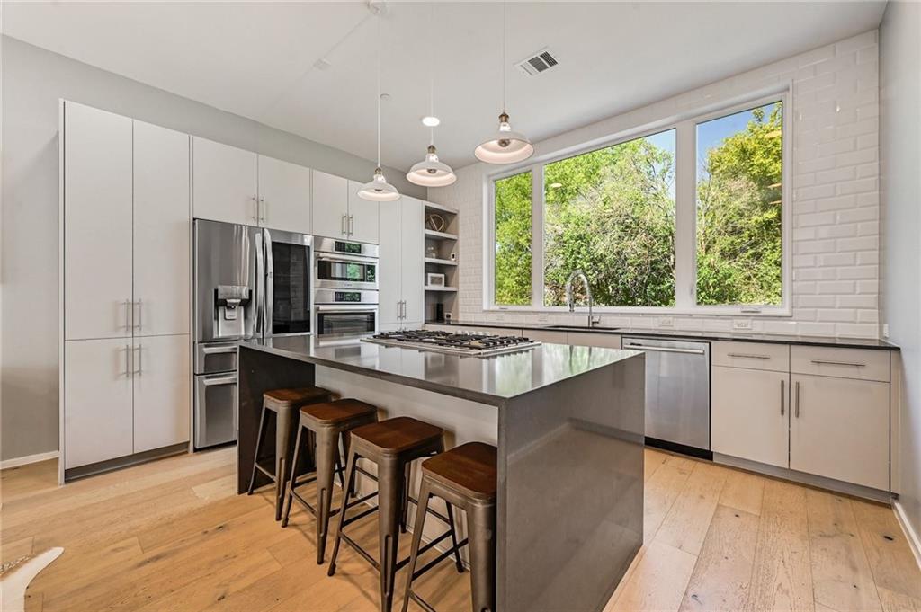 View 3100 Menchaca RD Unit #52 in LAAN CONDOS BLDG 16 3100 Menchaca RD Unit #52 - property photo 1 - Luxury home in LAAN CONDOS BLDG 16, Austin, TX