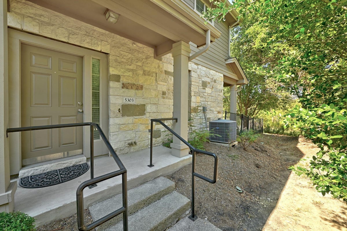 View 3101 Davis LN Unit #5303 in Austin 3101 Davis LN Unit #5303, photo 1, Austin, Austin, TX