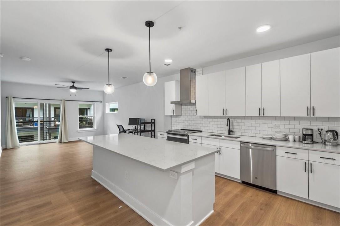 View 3101 Govalle Ave Unit #214 in Division A 3101 Govalle Ave Unit #214 - property photo 1 - Luxury home in Division A, Austin, TX