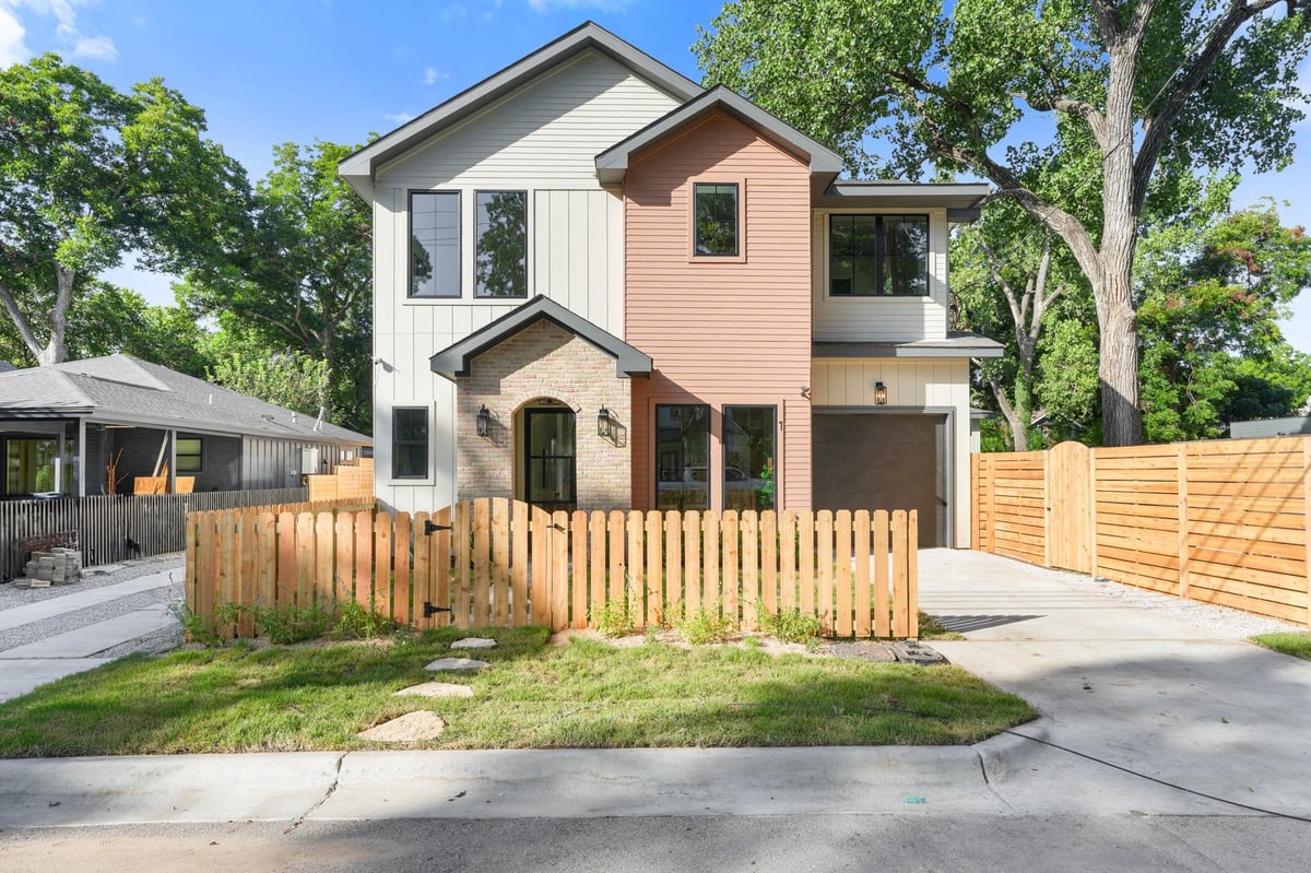 View 3103 Garwood ST Unit #1 in Brass G M 3103 Garwood ST Unit #1 - front exterior - Luxury home in Brass G M, Austin, TX