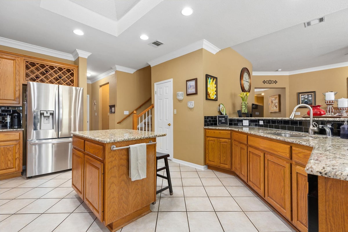 Bathroom at 3107 Scarlet Oak Cv - 5 bed 4 bath home