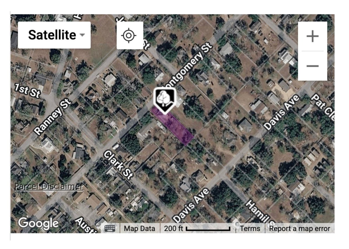 View 311 Montgomery St in Yoakum 311 Montgomery St, photo 1 of 2, Yoakum, Yoakum, TX