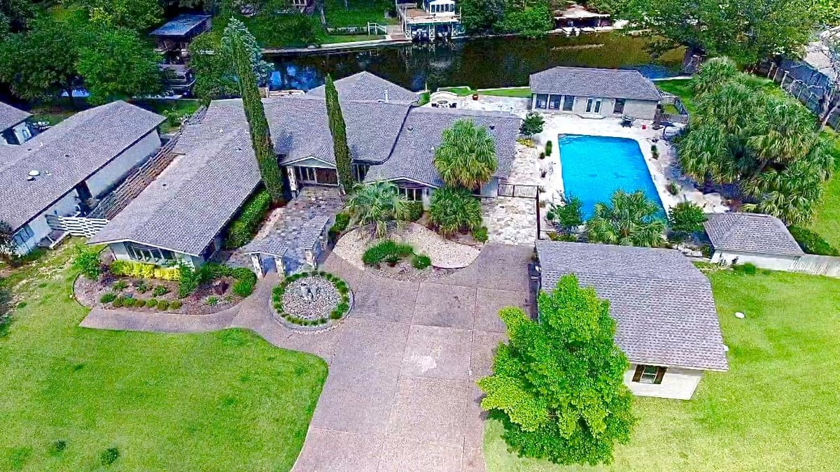 View 311 Oleander DR in Shady Acres 311 Oleander DR - front exterior - Luxury home in Shady Acres, Marble Falls, TX