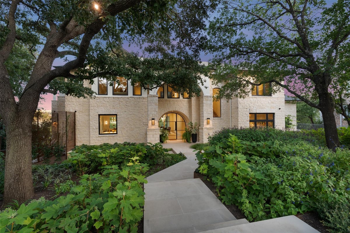 View 3111 Above Stratford Pl in Stratford Place 3111 Above Stratford Pl - front exterior with 3111 Above Stratford Pl in Austin - Luxury home in Stratford Place, Austin, TX
