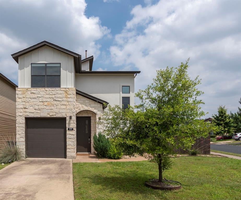 View 3111 Corbin Ln in Crossing At Bouldin Creek The 3111 Corbin Ln - front exterior - Luxury home in Crossing At Bouldin Creek The, Austin, TX