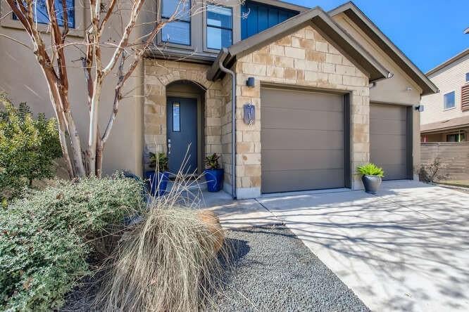 3118 Corbin Ln - front exterior - Luxury home in Crossing At Bouldin Creek The, Austin, TX