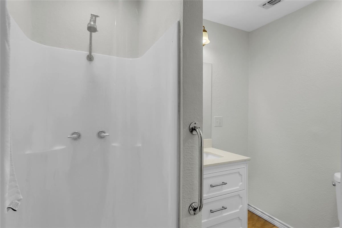 Kitchen at 312 Apache Dr - 5 bed 3 bath home