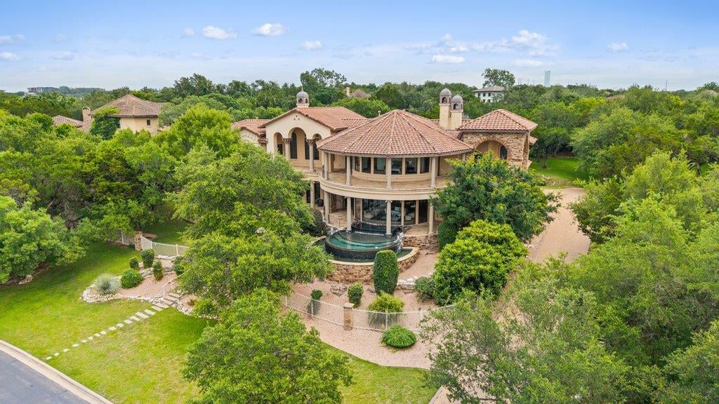 View 312 Camino Arbolago in Arbolago 312 Camino Arbolago - front exterior - Luxury home in Arbolago, Lakeway, TX
