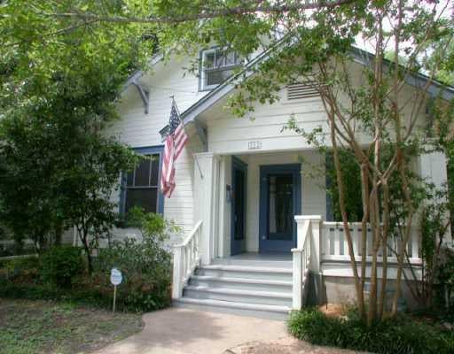 View 312 W 37th ST in Lakeview Addn 312 W 37th ST - front exterior - Luxury home in Lakeview Addn, Austin, TX