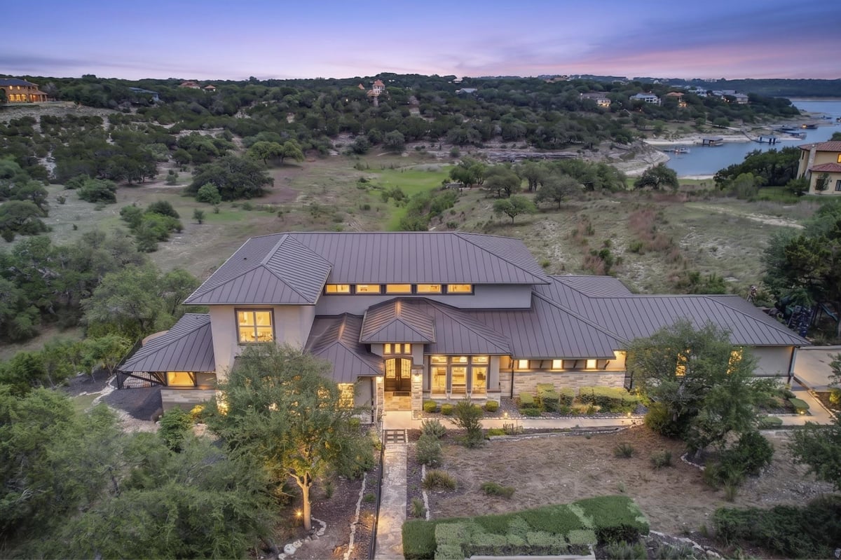 313 Angel Song Cv - front exterior - Luxury home in Angel Bay POA, Spicewood, TX