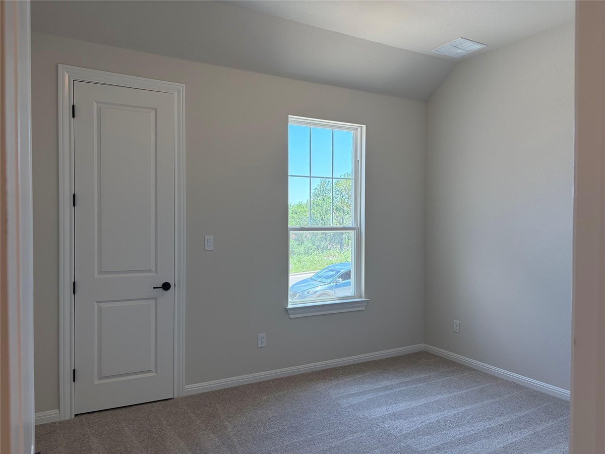 Bathroom at 313 Knockout Rose Dr - 4 bed 3 bath home