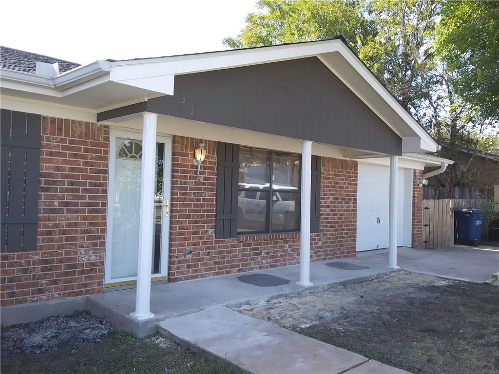 View 313 Ross St in Third Add 313 Ross St - property photo 1 - Luxury home in Third Add, Hutto, TX