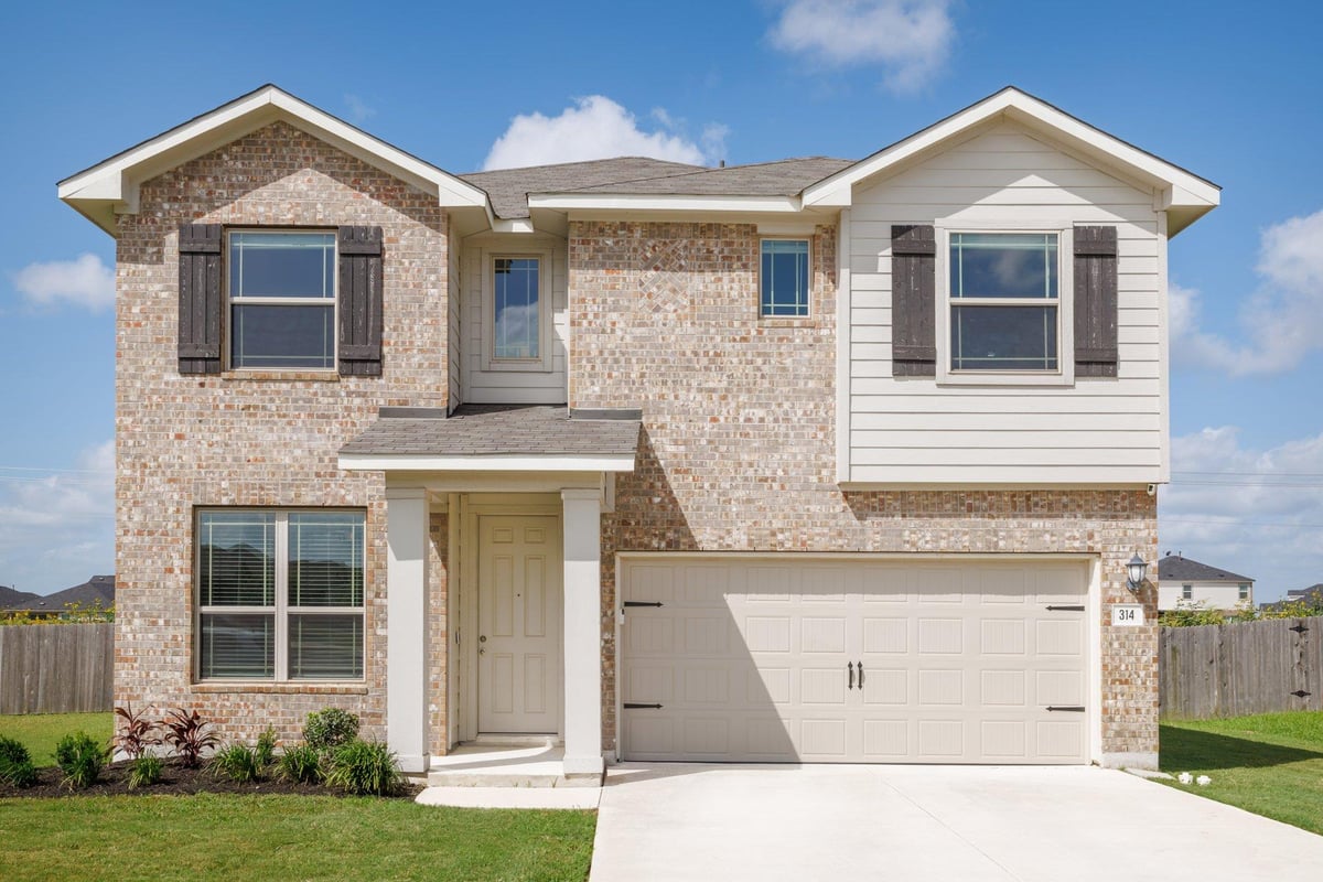 View 314 Sunshine LN in Woodlands Park Ph 4A 314 Sunshine LN - front exterior - Luxury home in Woodlands Park Ph 4A, Kyle, TX