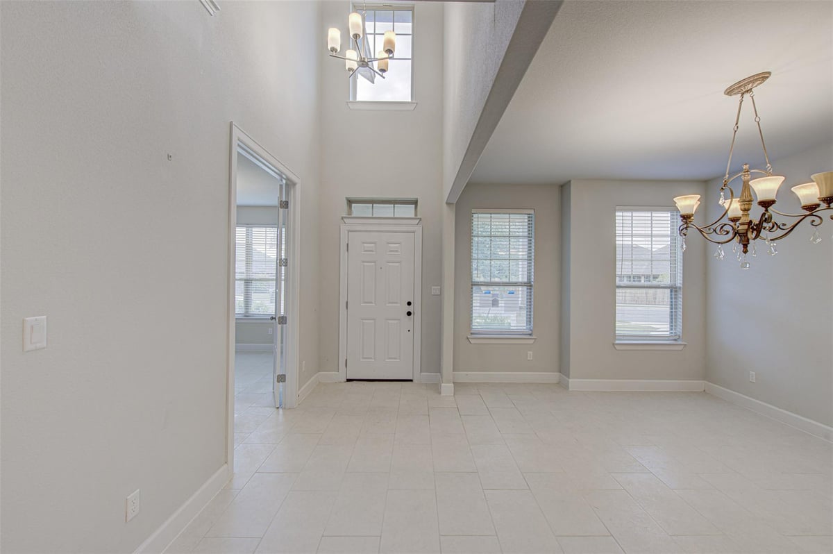 Kitchen at 316 Buffalo Ridge Dr - 5 bed 4 bath home