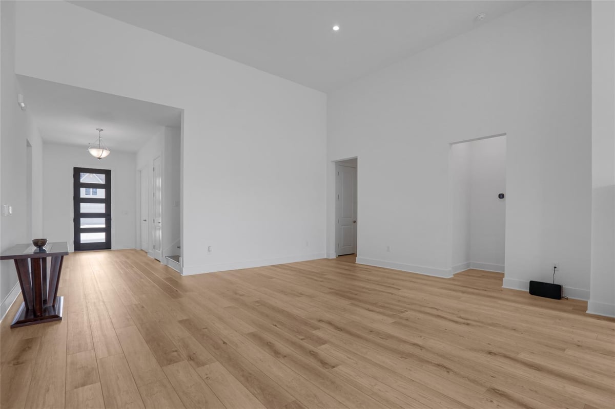 Primary bedroom at 316 Valletta Way - 5 bed 5 bath home