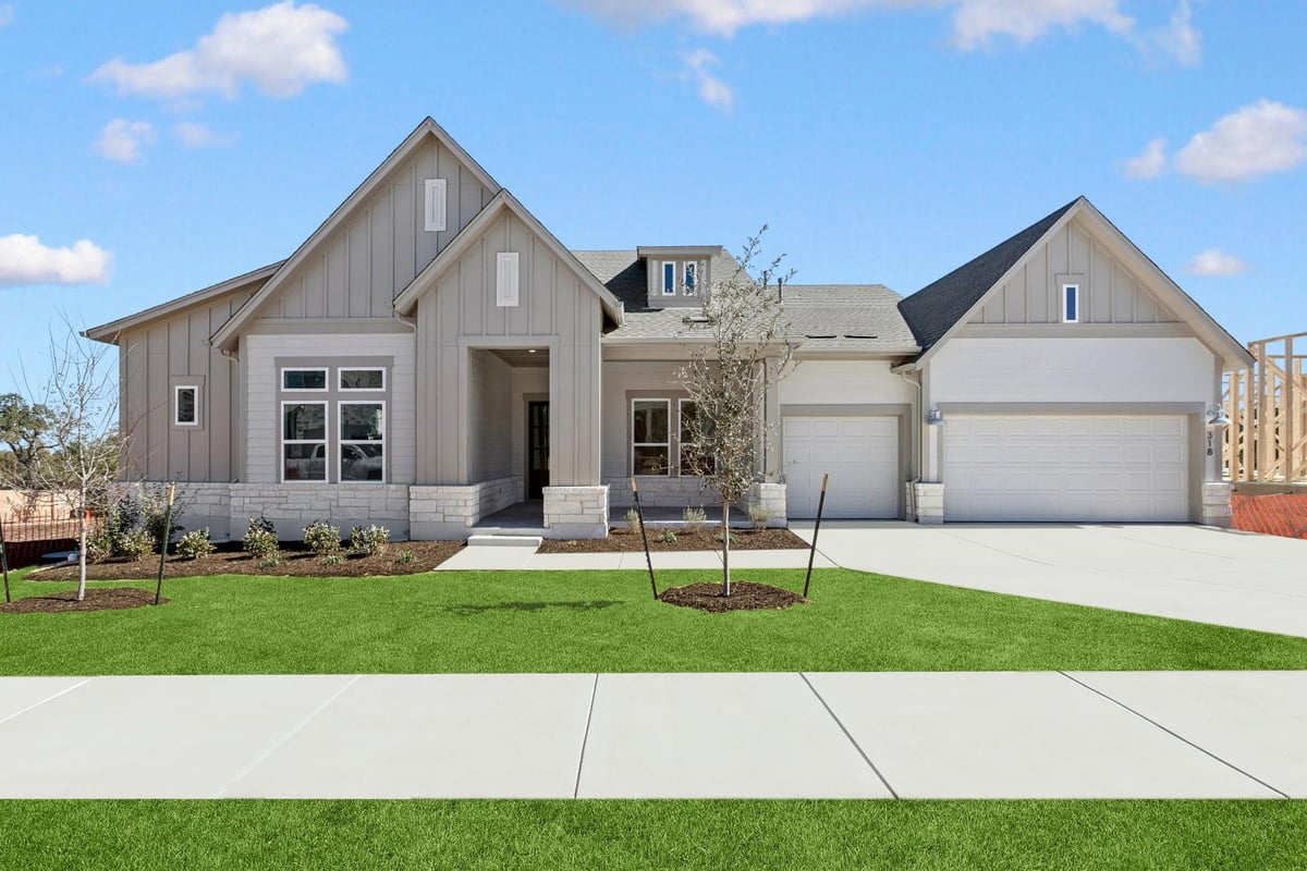 318 Silver Sage Ct - front exterior - Luxury home in Headwaters at Barton Creek, Dripping Springs, TX