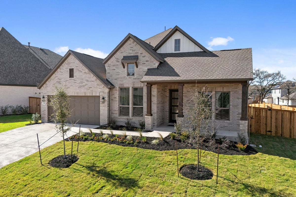 Living area at 318 Wood Thrush Run - 4 bed 4 bath home