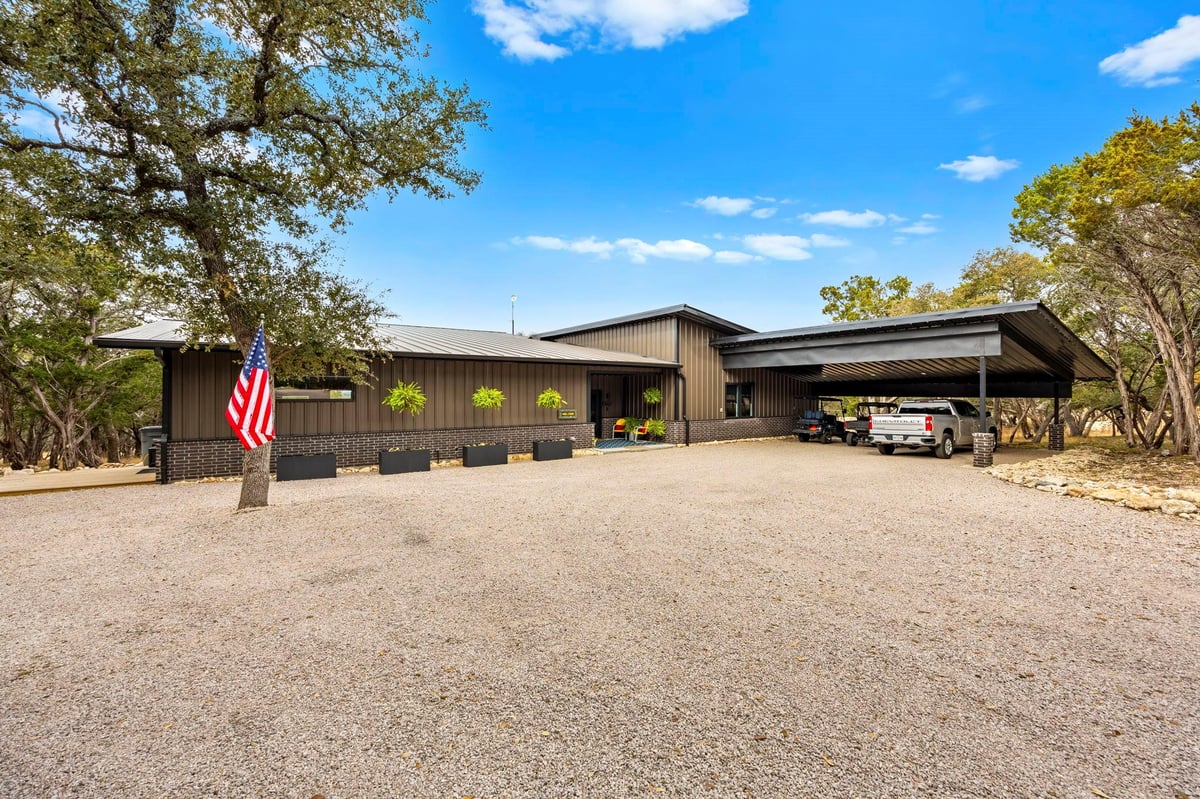 View 319 Impala Ln in Ranches At Blackbuck Ridge 319 Impala Ln - front exterior - Luxury home in Ranches At Blackbuck Ridge, Lampasas, TX