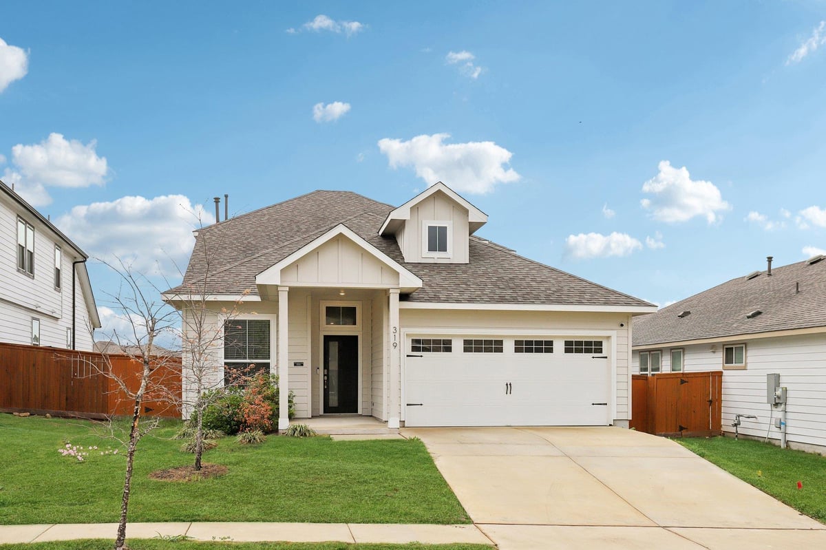 View 319 William Moon Way in Trace Sub Pa 6A Sec D 319 William Moon Way - front exterior - Luxury home in Trace Sub Pa 6A Sec D, San Marcos, TX
