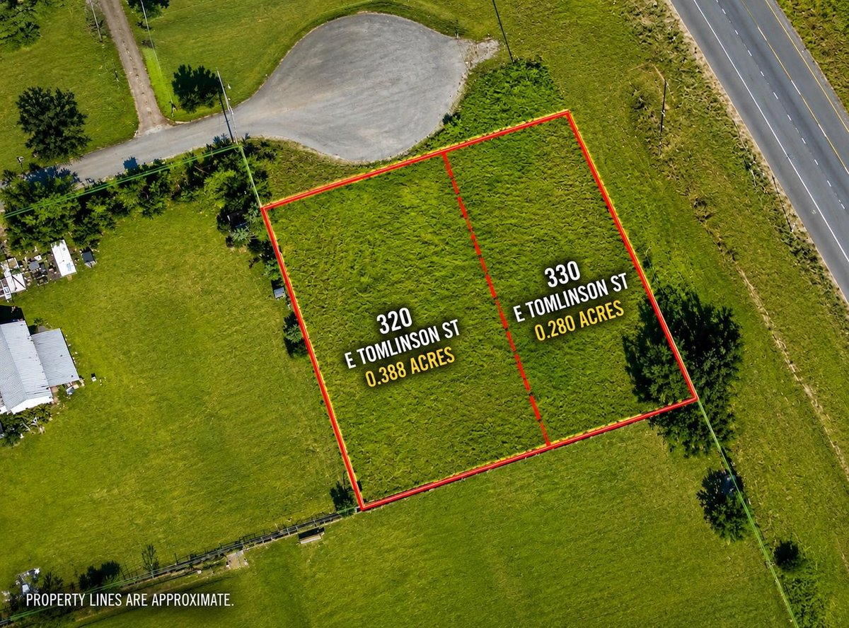View 320 & 330 E Tomlinson St in Duquette 320 & 330 E Tomlinson St - front exterior - Luxury lot in Duquette, Florence, TX