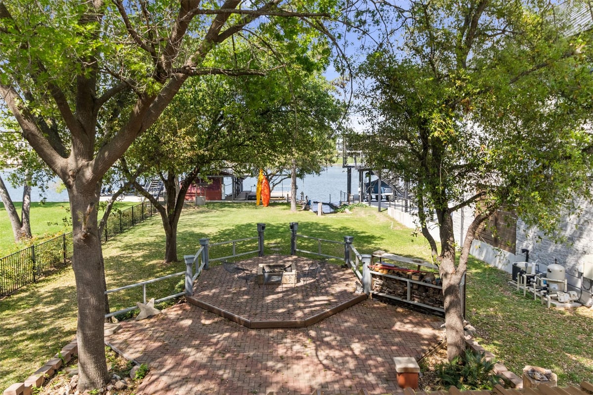 Primary bedroom at 320 Harris Loop - 3 bed 2 bath home