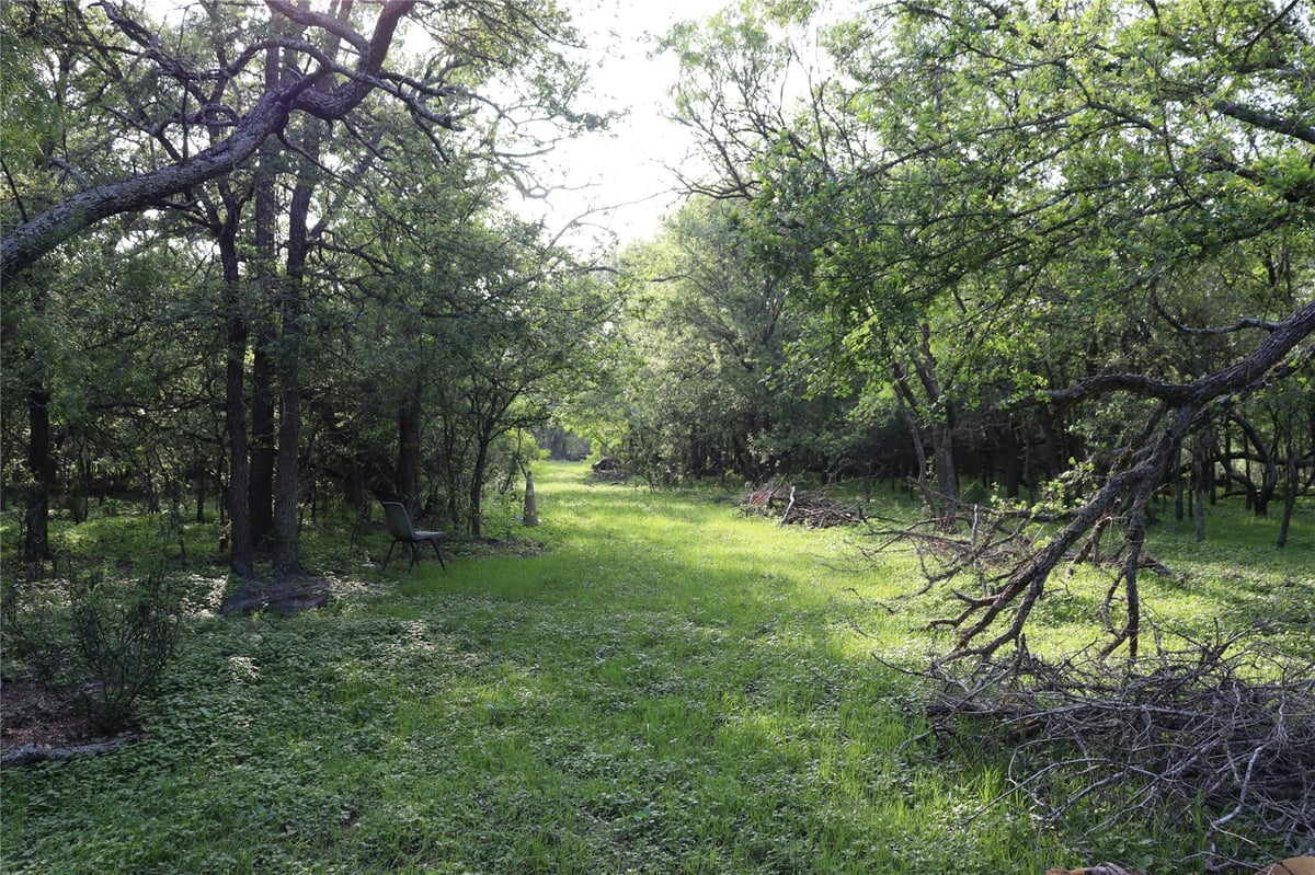 View 320 Hillcrest Ln in Dugger Sub 320 Hillcrest Ln - front exterior - Luxury lot in Dugger Sub, Dale, TX
