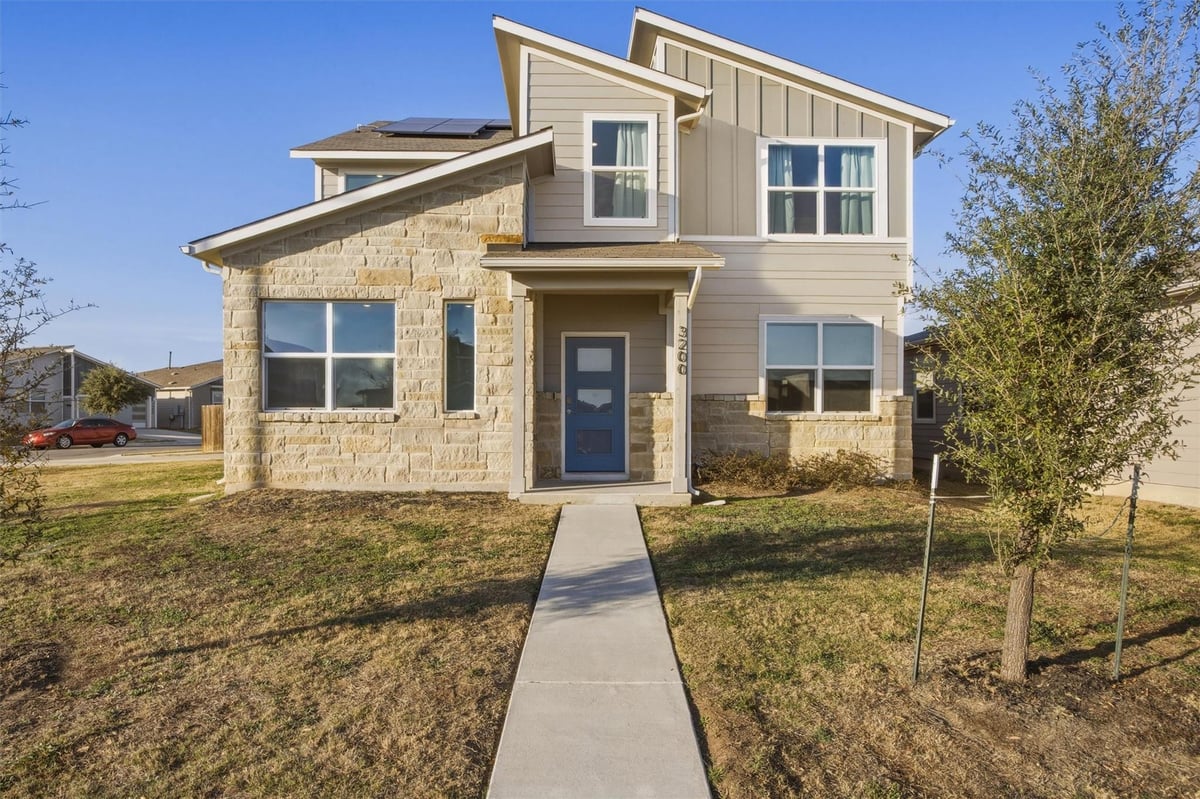 View 3200 Dampier Pass in CANTARRA EAST 3200 Dampier Pass - front exterior - Luxury home in CANTARRA EAST, Pflugerville, TX