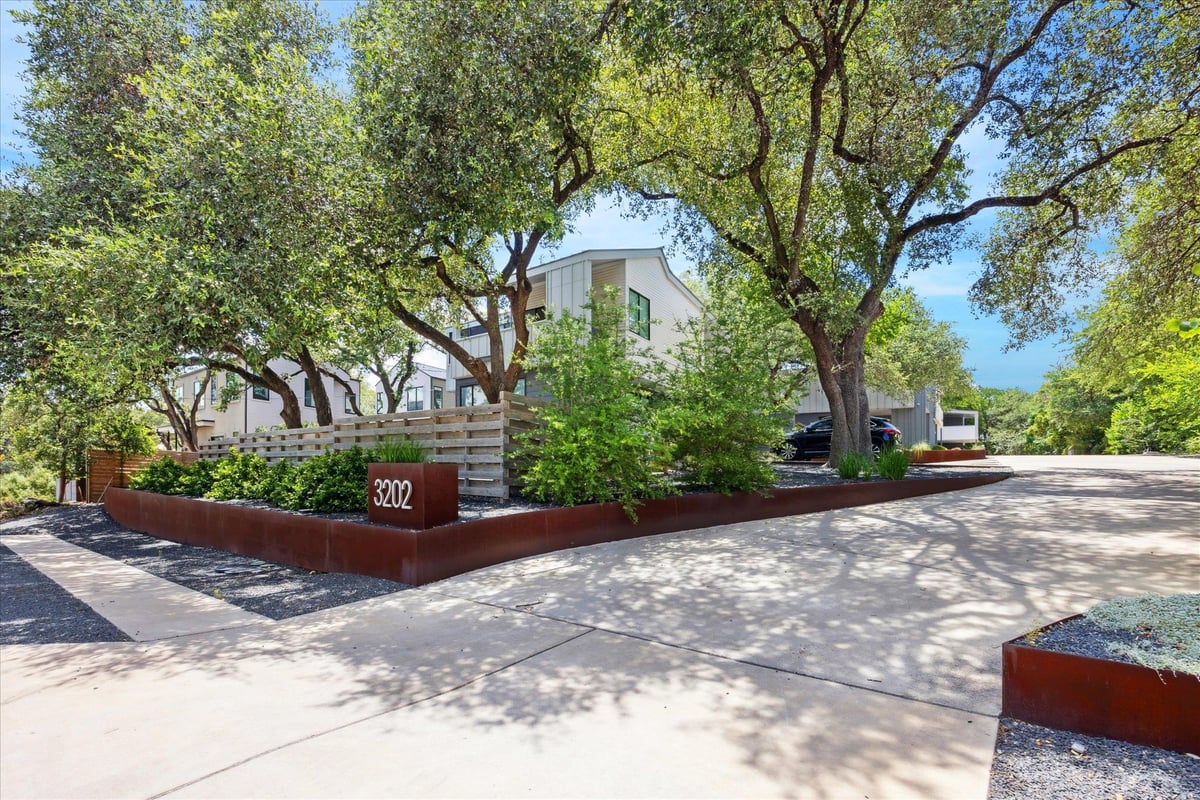 View 3202 Clawson RD Unit #3E in 3202 Clawson Condominiums 3202 Clawson RD Unit #3E - property photo 1 - Luxury home in 3202 Clawson Condominiums, Austin, TX