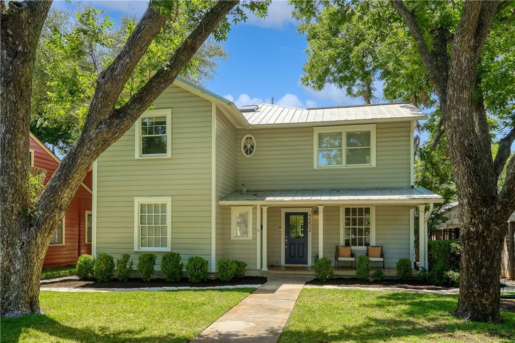 View 3202 Glenview Ave in Brykerwoods D 3202 Glenview Ave - property photo 1 - Luxury home in Brykerwoods D, Austin, TX