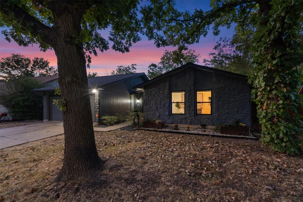 View 3204 Spaniel Dr in Walnut Crossing Sec 01 3204 Spaniel Dr - front exterior - Luxury home in Walnut Crossing Sec 01, Austin, TX