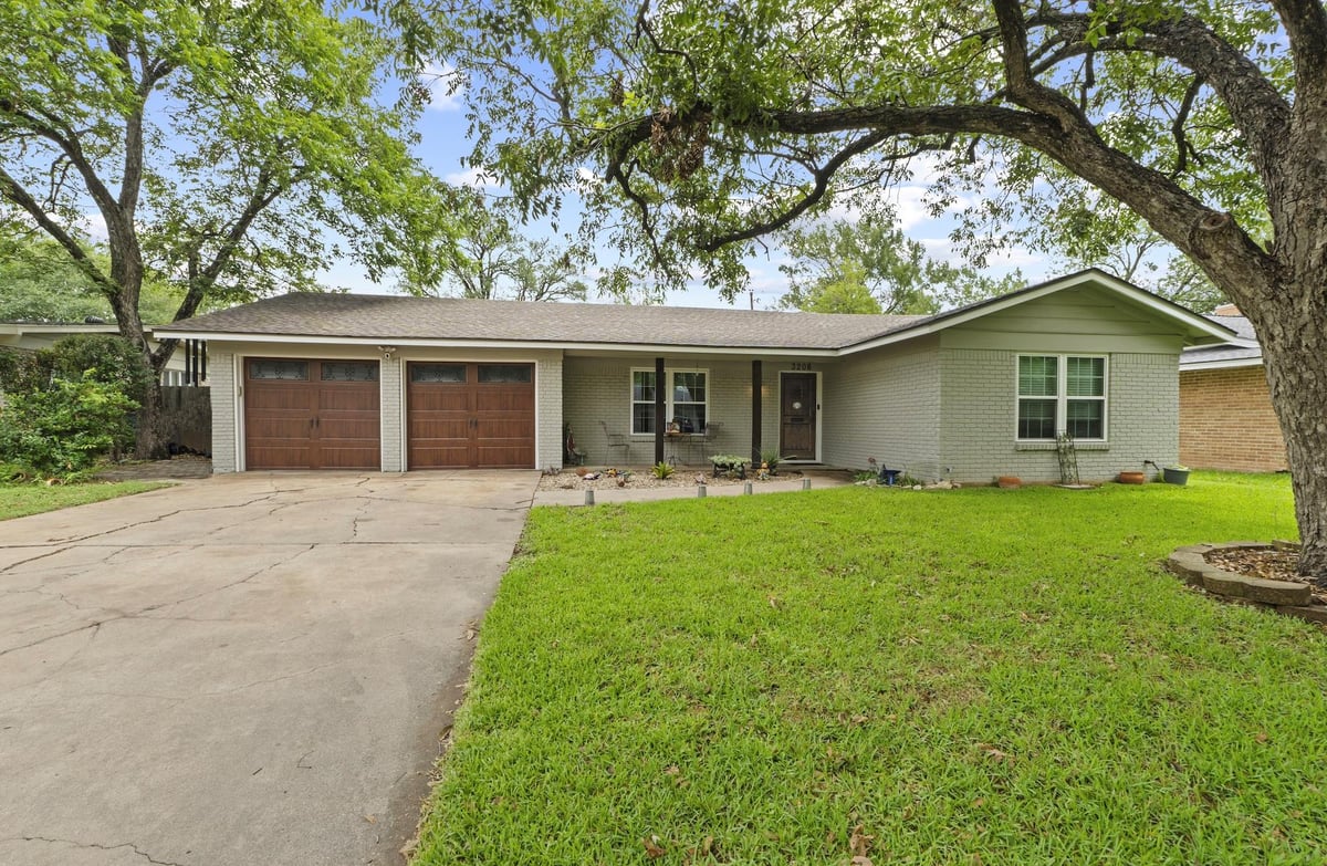 View 3206 Silverleaf DR in Allandale Park Sec 06 3206 Silverleaf DR - front exterior - Luxury home in Allandale Park Sec 06, Austin, TX