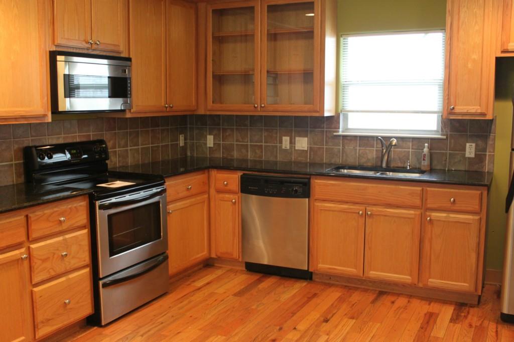 View 3207 Hampton Rd Unit #B in Smith Geo D 3207 Hampton Rd Unit #B - property photo 1 - Luxury home in Smith Geo D, Austin, TX