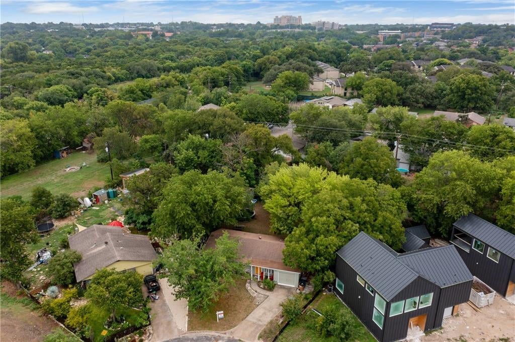 View 3209 Dolphin Dr in South Terrace Add 3209 Dolphin Dr - front exterior - Luxury home in South Terrace Add, Austin, TX
