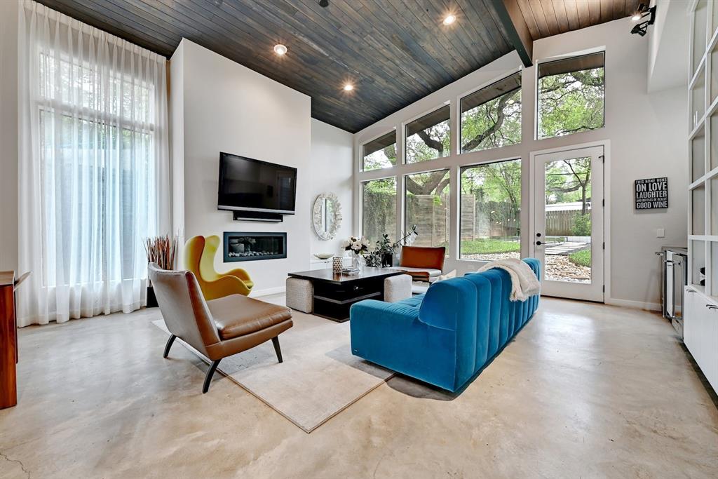 View 3209 Funston ST in Brykerwoods G 3209 Funston ST - property photo 1 - Luxury home in Brykerwoods G, Austin, TX