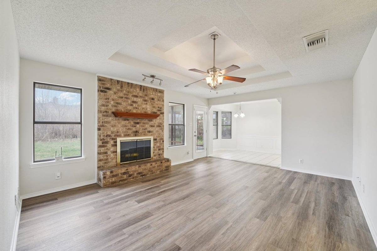Living area at 3213 Forest Hill Dr - 3 bed 2 bath home